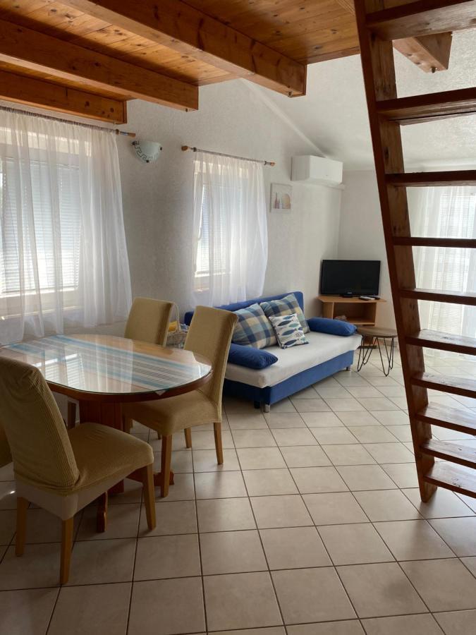 Apartment Simona *