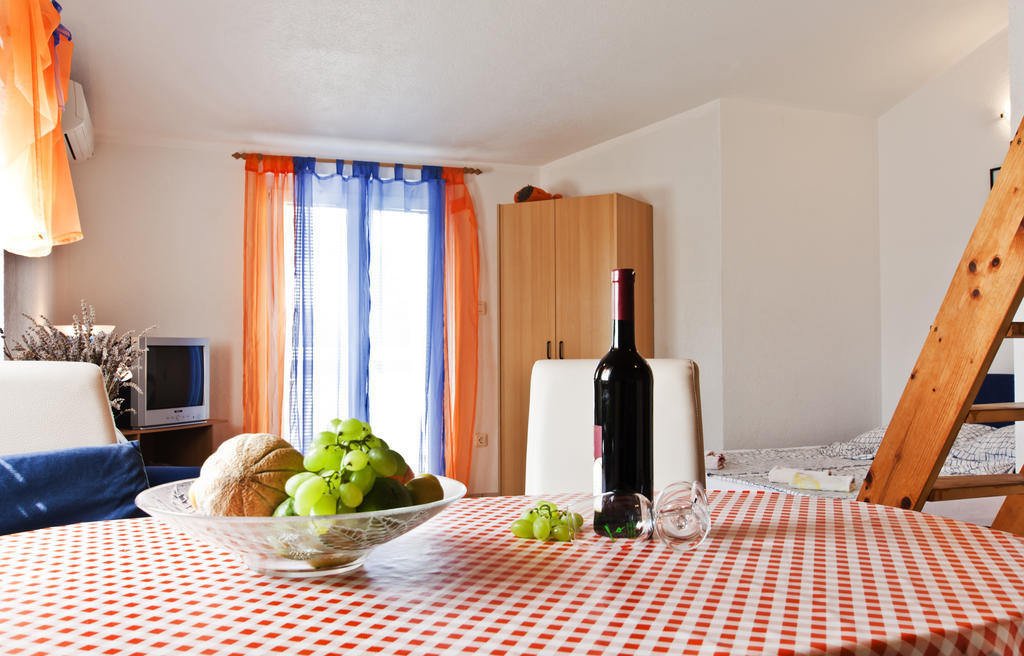 Apartment Simona Medulin