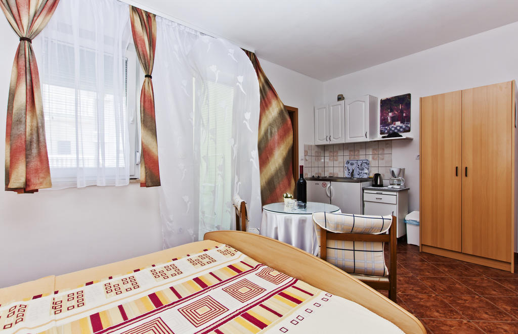 Apartment Simona Medulin